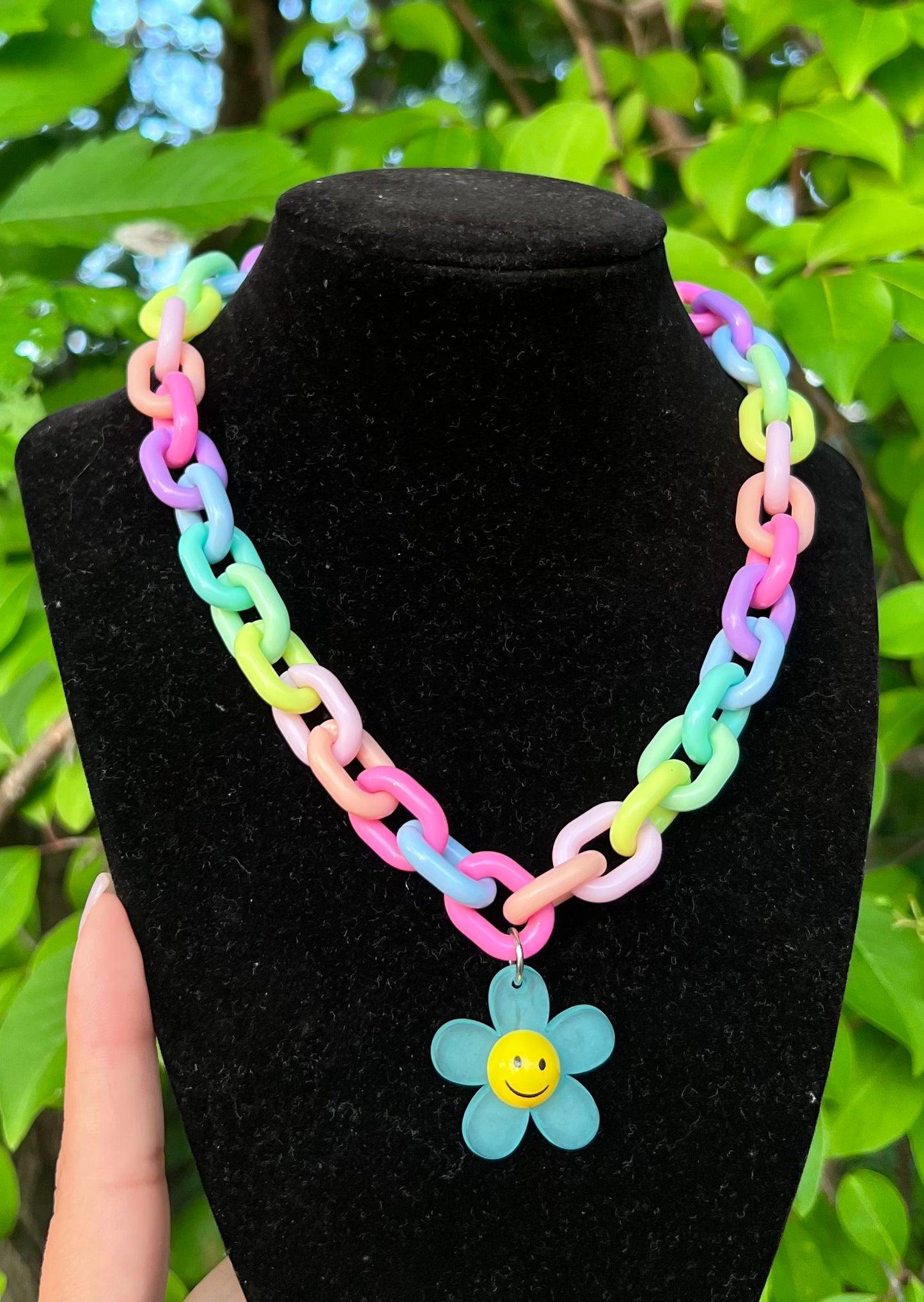 Flor Feliz Necklace