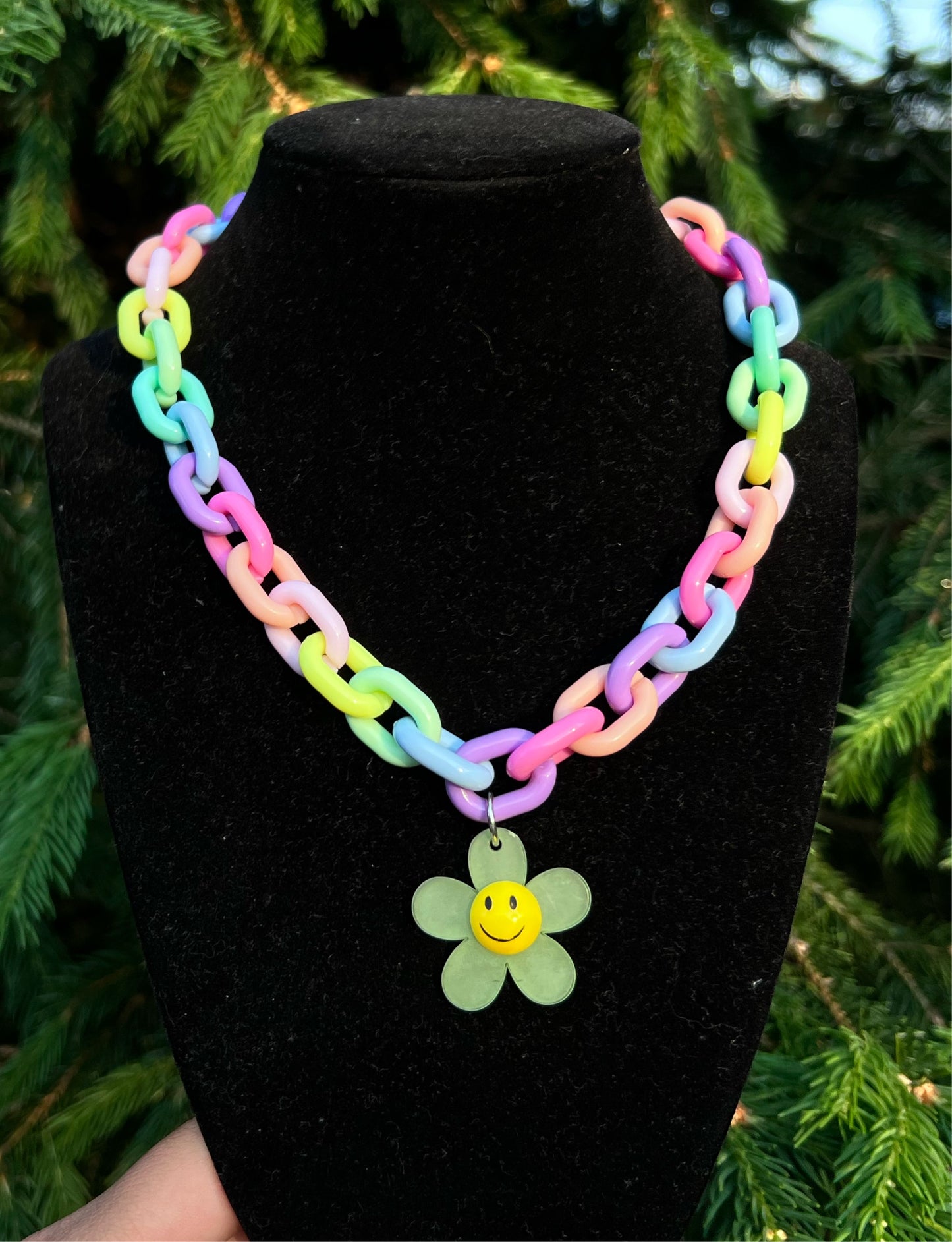 Flor Feliz Necklace